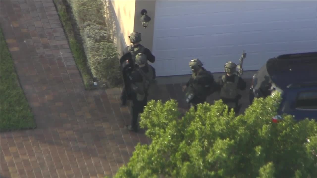 Think, that teen shoots self during standoff are Your idea teen shoots self during standoff
